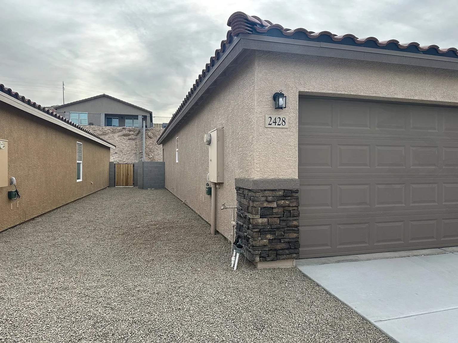 2428 Pesuna Dr — Photo 4