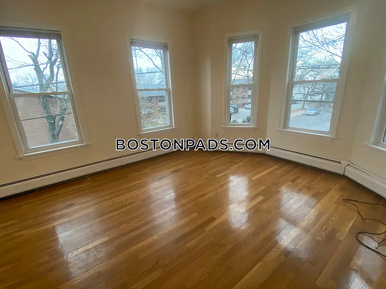 38 Bond St #3 — Photo 15