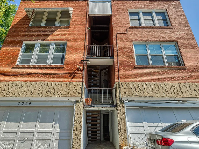 7024 Forsyth Blvd #2E — Photo 26