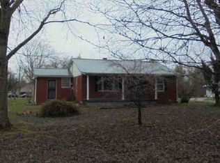 1959 W Steve Wariner Dr, Russell Springs, KY 42642