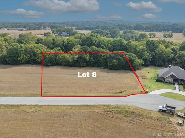 24200 W 3983rd Dr, Bartlesville, OK 74006