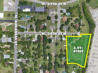 327 W 36th St N, Wichita, KS 67204