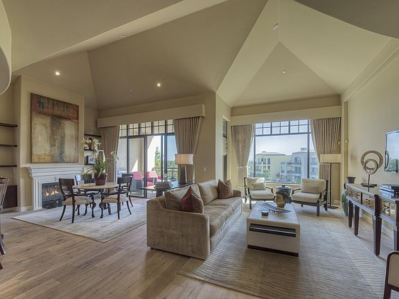 2nd image of 8 Biltmore Est Unit 305