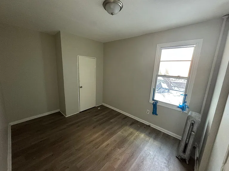 138 Seymour Ave #2L — Photo 7