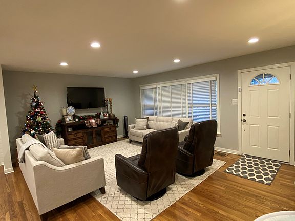 2nd image of 1509 Crescent Dr