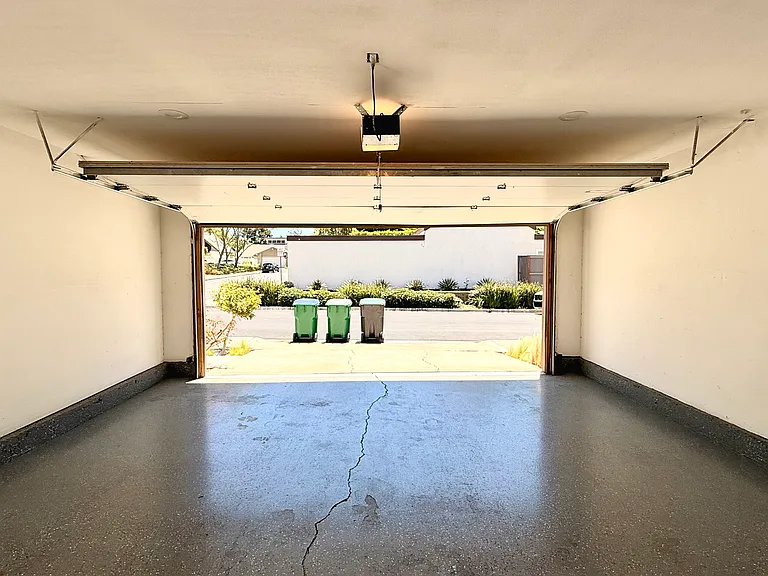 4561 Green Tree Ln — Photo 17