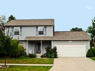 1919 Remsing Dr, Lansing, MI 48911