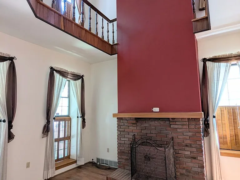 312 Denniston St #A — Photo 4