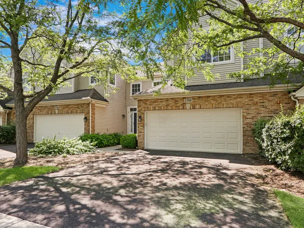 1784 Kelberg Ave, Hoffman Estates, IL 60192