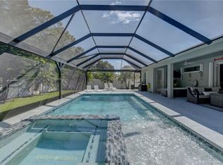 6806 NW Bengal St, Port Saint Lucie, FL 34983