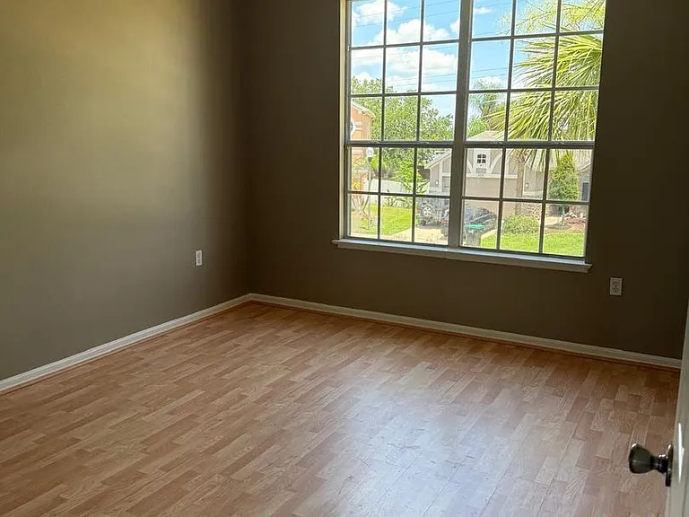 13406 Meadow Bay Loop — Photo 22