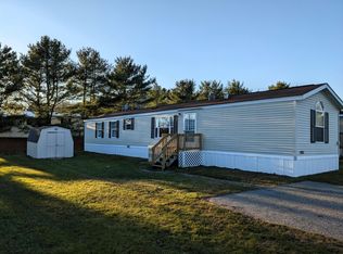 63 Autumn Ln, Lewiston, ME 04240