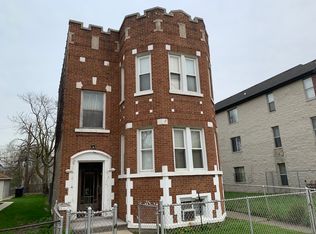 11027 S Edbrooke Ave, Chicago, IL 60628