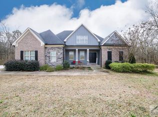 245 Oxmoor Ln, Winterville, GA 30683