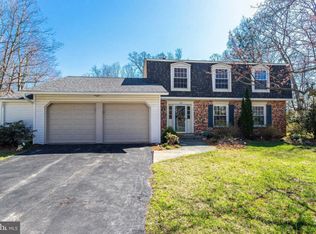 9107 Rookings Ct, Springfield, VA 22153