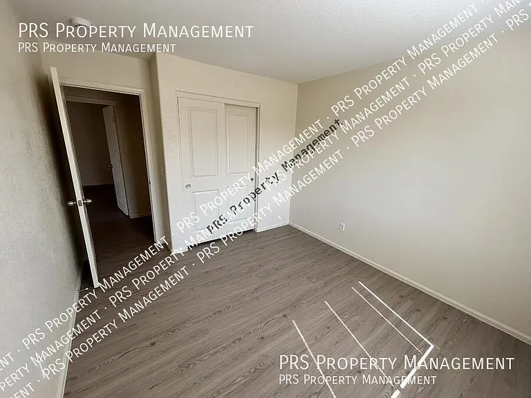 42406 W Sunland Dr — Photo 41