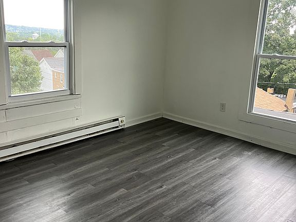 5th image of 430 Bessemer St