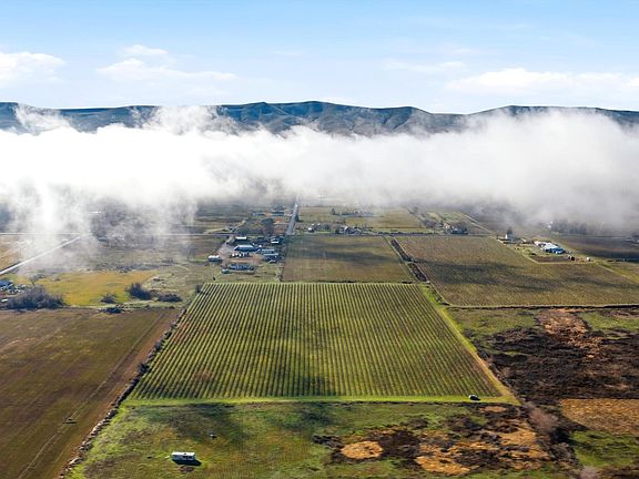 4th image of Nka W Old Inland Empire Hwy