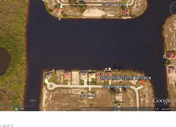 3rd image of 4619 NW 32nd Ter