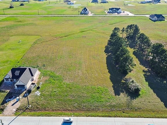 5th image of 577 Longhorn Trl