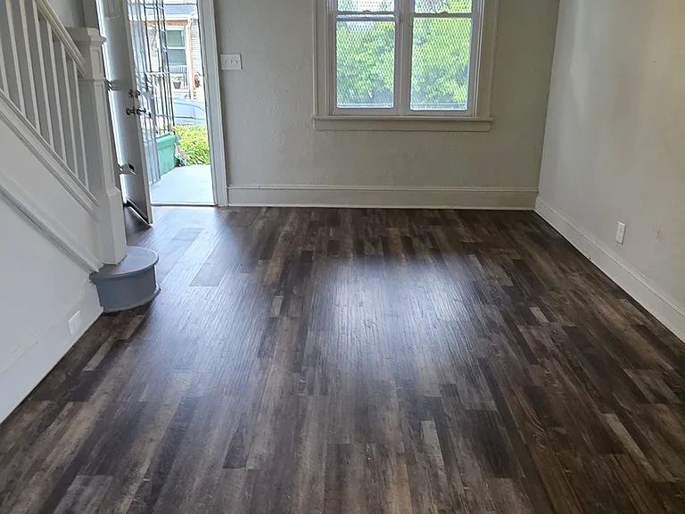 109 N Wheeler Ave — Photo 3