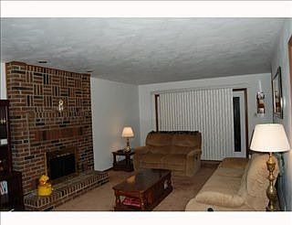 4th image of 20 Timber Trail Dr