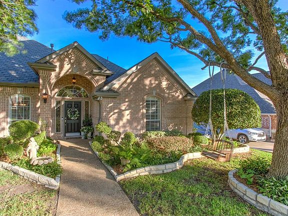 4th image of 7613 Royal Troon Dr