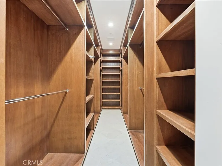 31909 Emerald View Dr — Photo 25