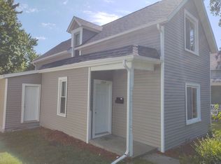 1709 W 9th St, Davenport, IA 52804