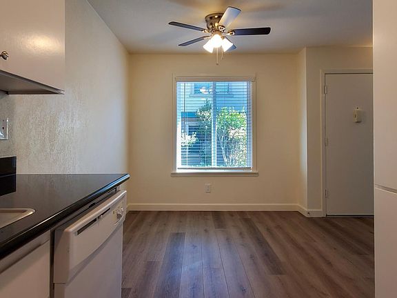 4th image of 420 Alameda Del Prad #380-F