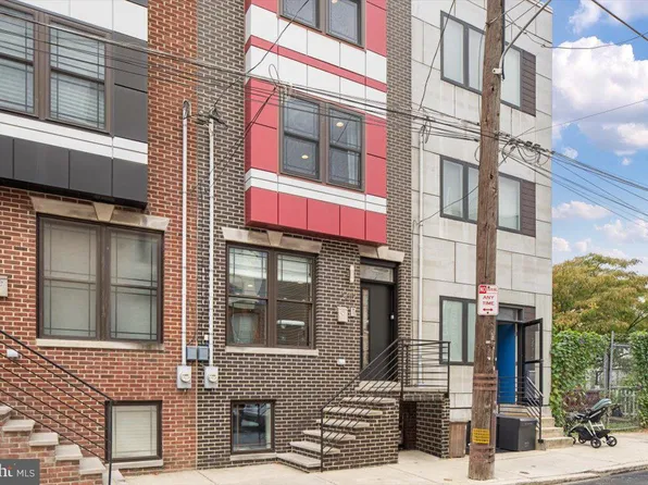 2012 E Hazzard St, Philadelphia, PA 19125