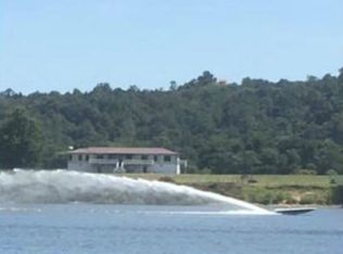 897 Everett Gills Ln #897, Gallipolis Ferry, WV 25515