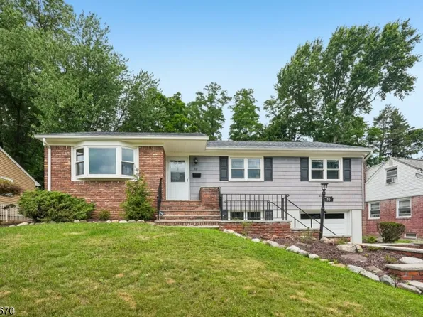 80 Ridge Rd, Cedar Grove Twp., NJ 07009