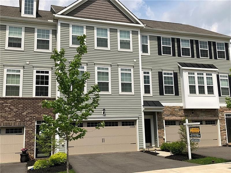 1st image of 243 Eagle Dr