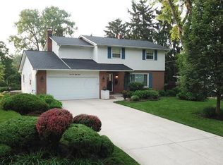 4188 Rowanne Rd, Columbus, OH 43214