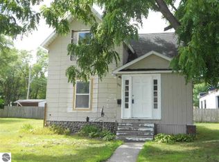 321 Park Ave, Alma, MI 48801