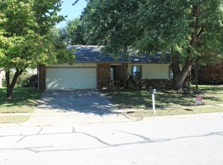 8107 S Date Pl, Broken Arrow, OK 74011