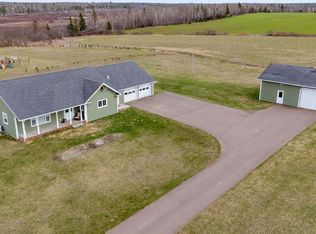 3260 48th Rd, Saint George'S Parish, PE C0A1T0