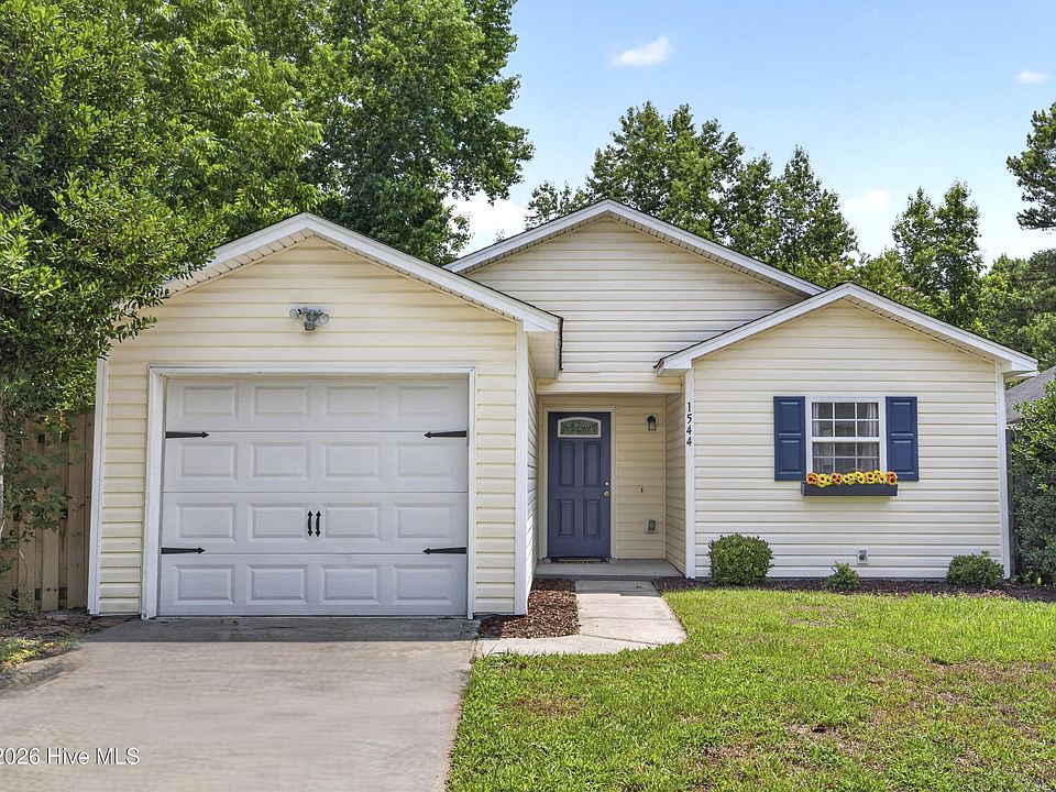 1st image of 1544 Lanvale Road NE