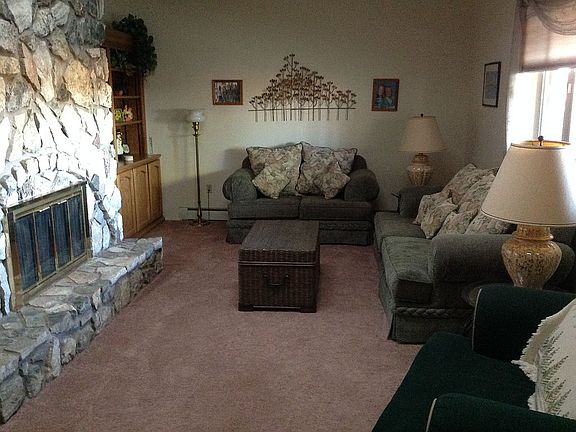 4th image of 698 W Flake Ave