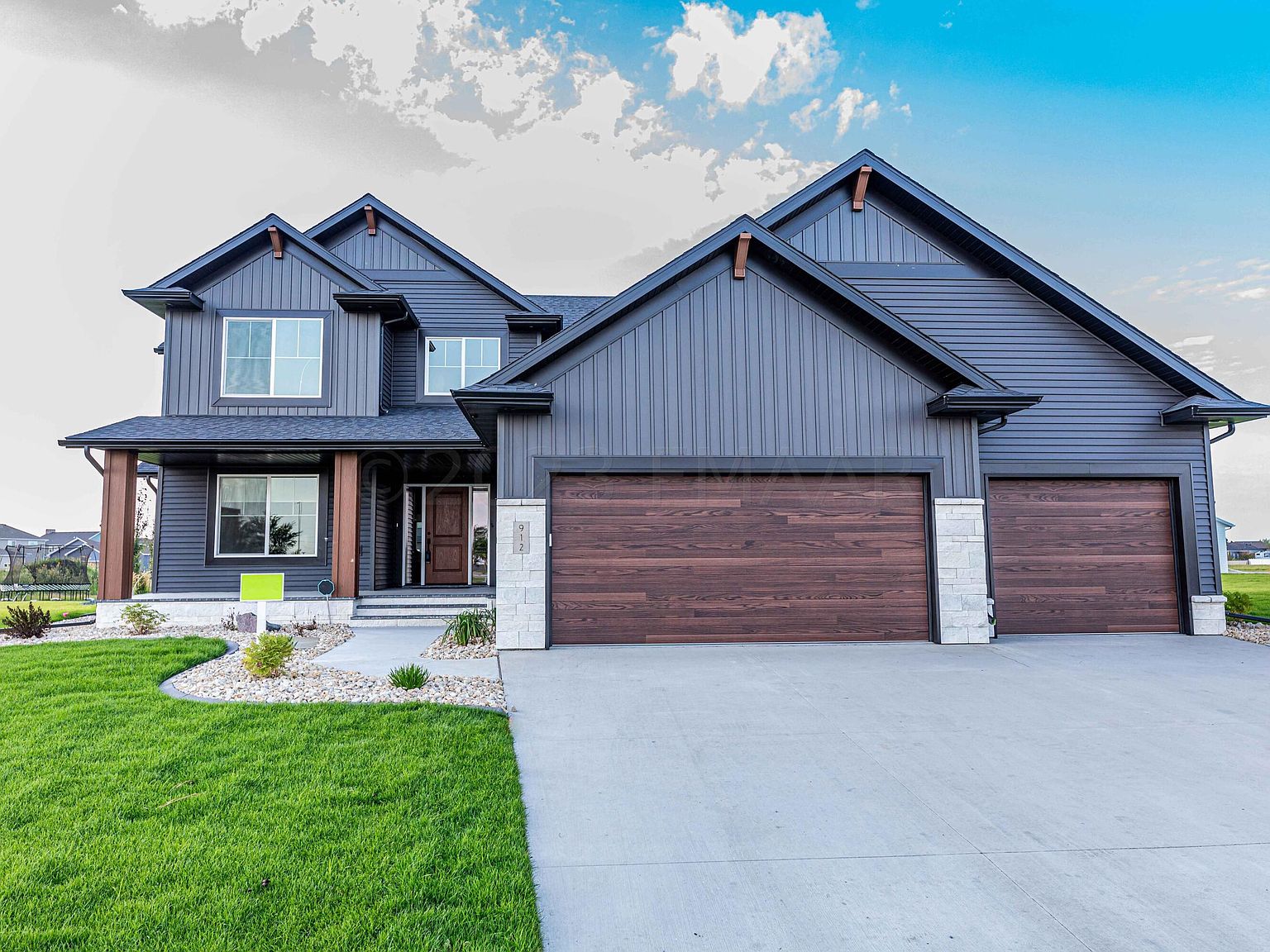 912 51st Ave W, West Fargo, ND 58078 MLS 233661 Zillow