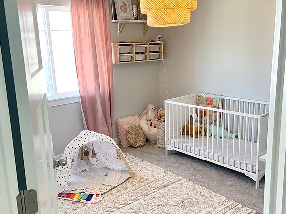 1 of 3 rooms