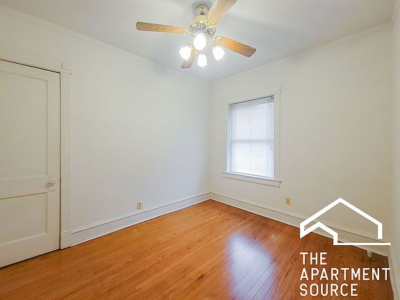 2nd image of 1455 W Cornelia Ave #2