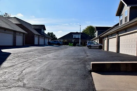 2 bed, 2.5 bath, 1200 sqft, $1,100 — Photo 4