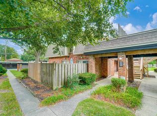 1528 Lafayette Dr APT B, Upper Arlington, OH