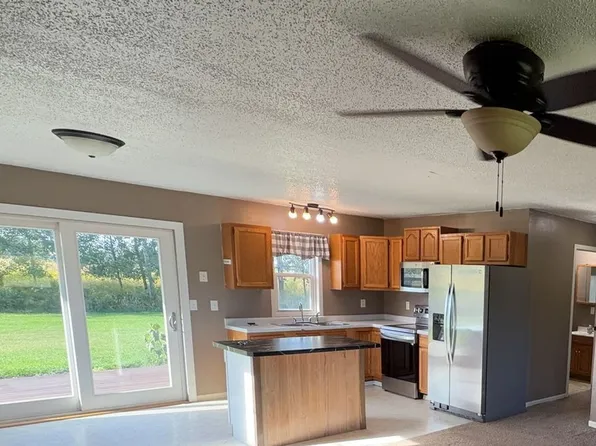 W4913 Pine Avenue, W4913 Pine Ave #A, Stetsonville, WI 54480