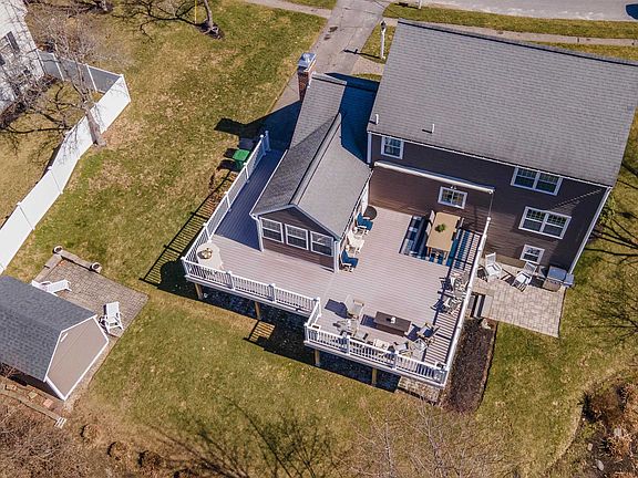 2nd image of 41 Pinehurst Avenue