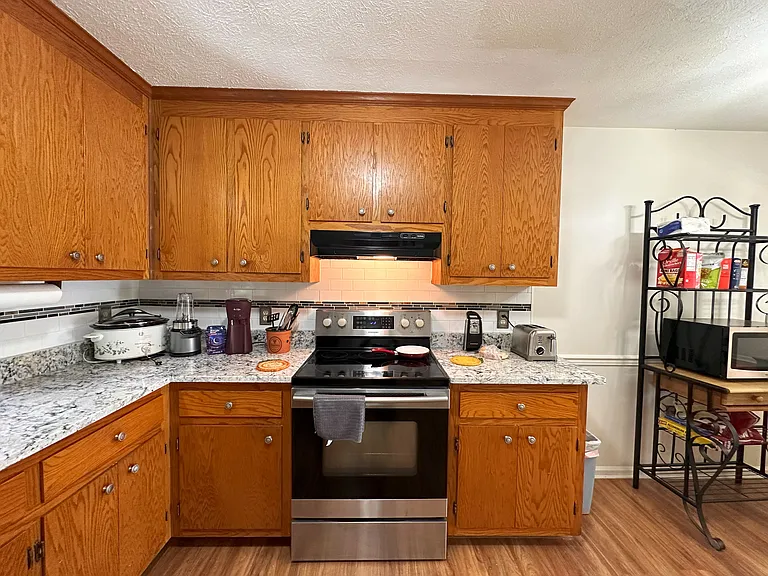 700 Rife Rd #8L — Photo 5