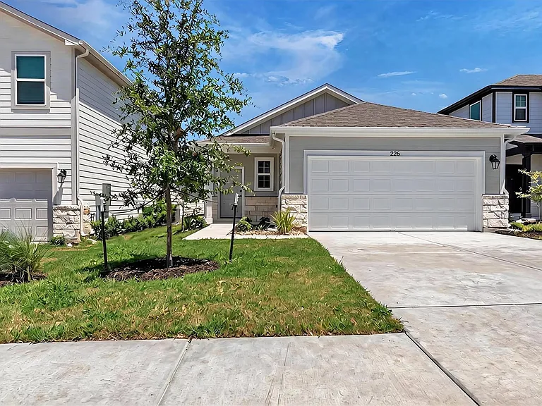 228 Bendecido Loop — Photo 2