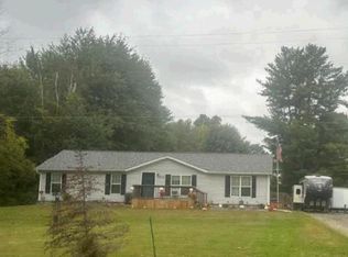 7038 Ravenswood Rd, Smiths Creek, MI 48074